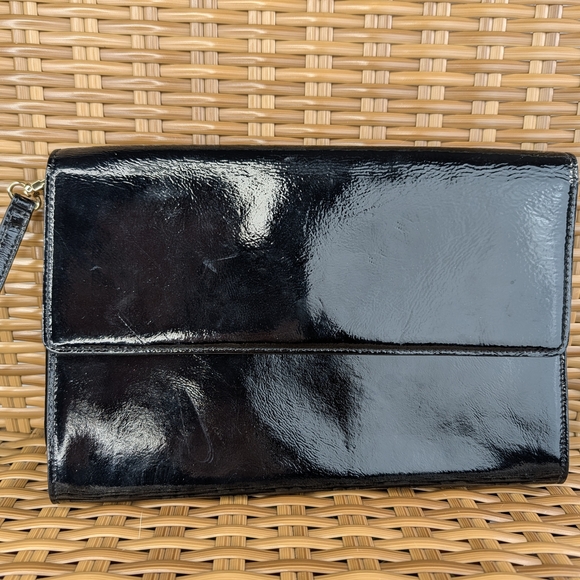 Halogen Black Patent Leather Envelope Style Clutch Wristlet Bag Purse Wallet - Picture 2 of 16
